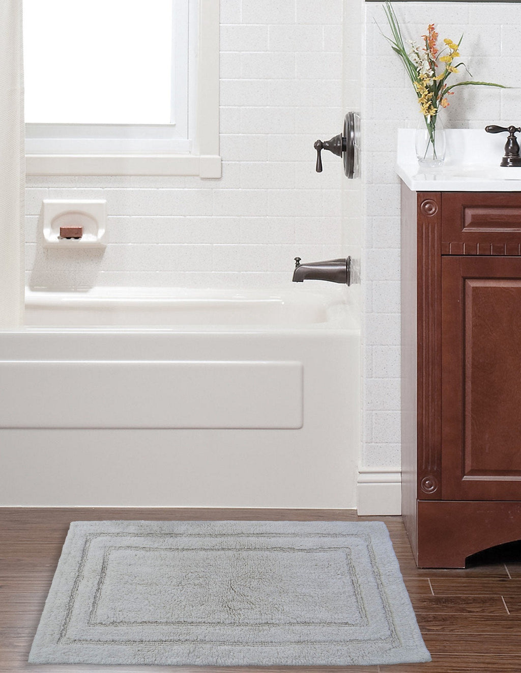 Ivory Color Plain Bath Rug