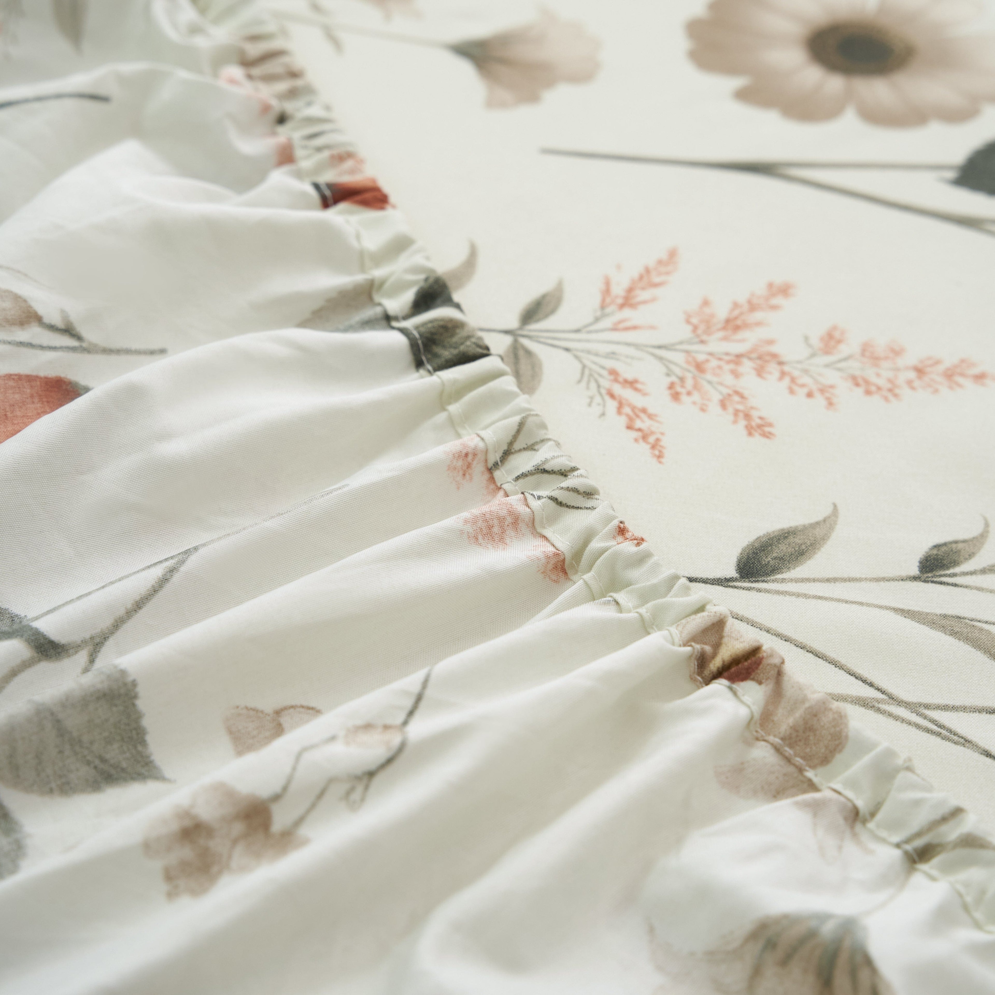 Enchanted Meadow Bed Sheet Set