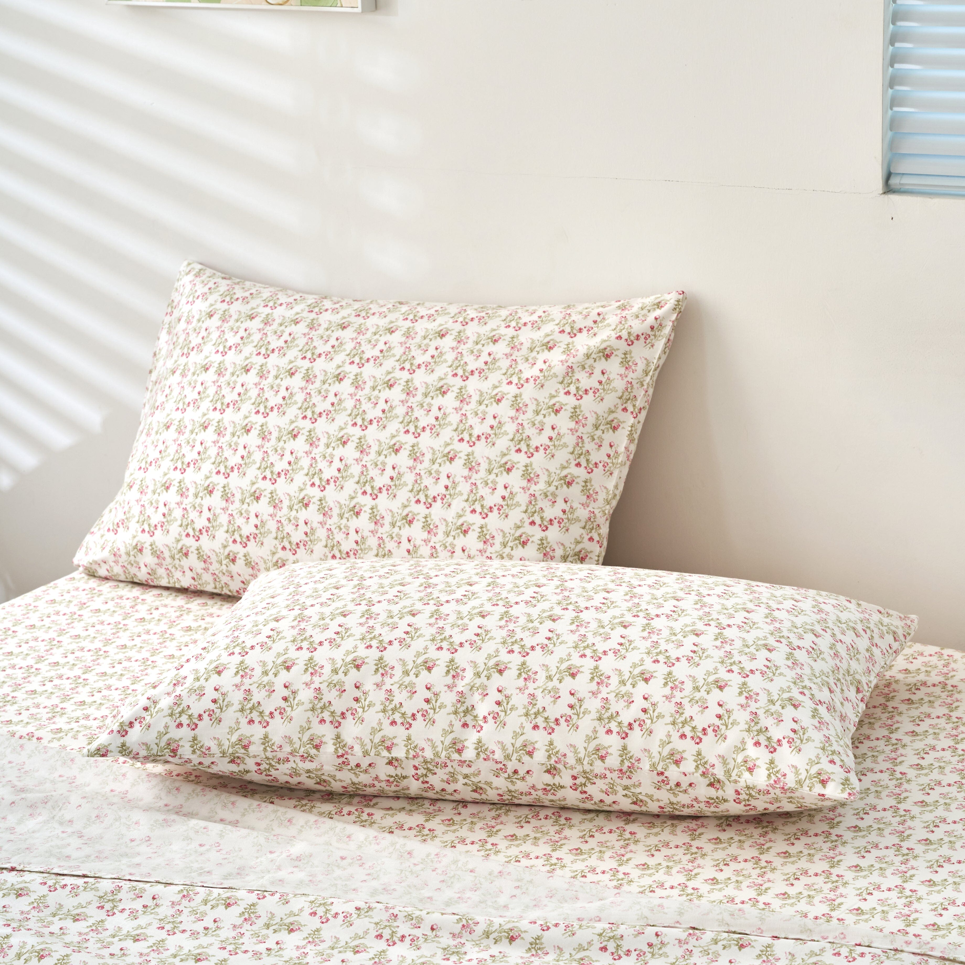 Bedding Collection Romantic Coquette Sheet Set