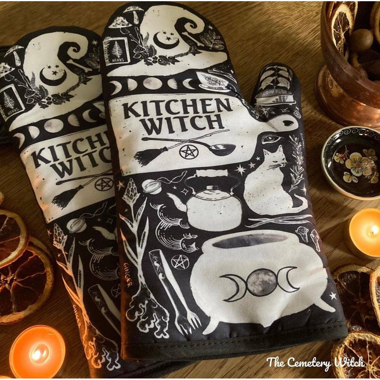 Kitchen Witch Oven Mitt