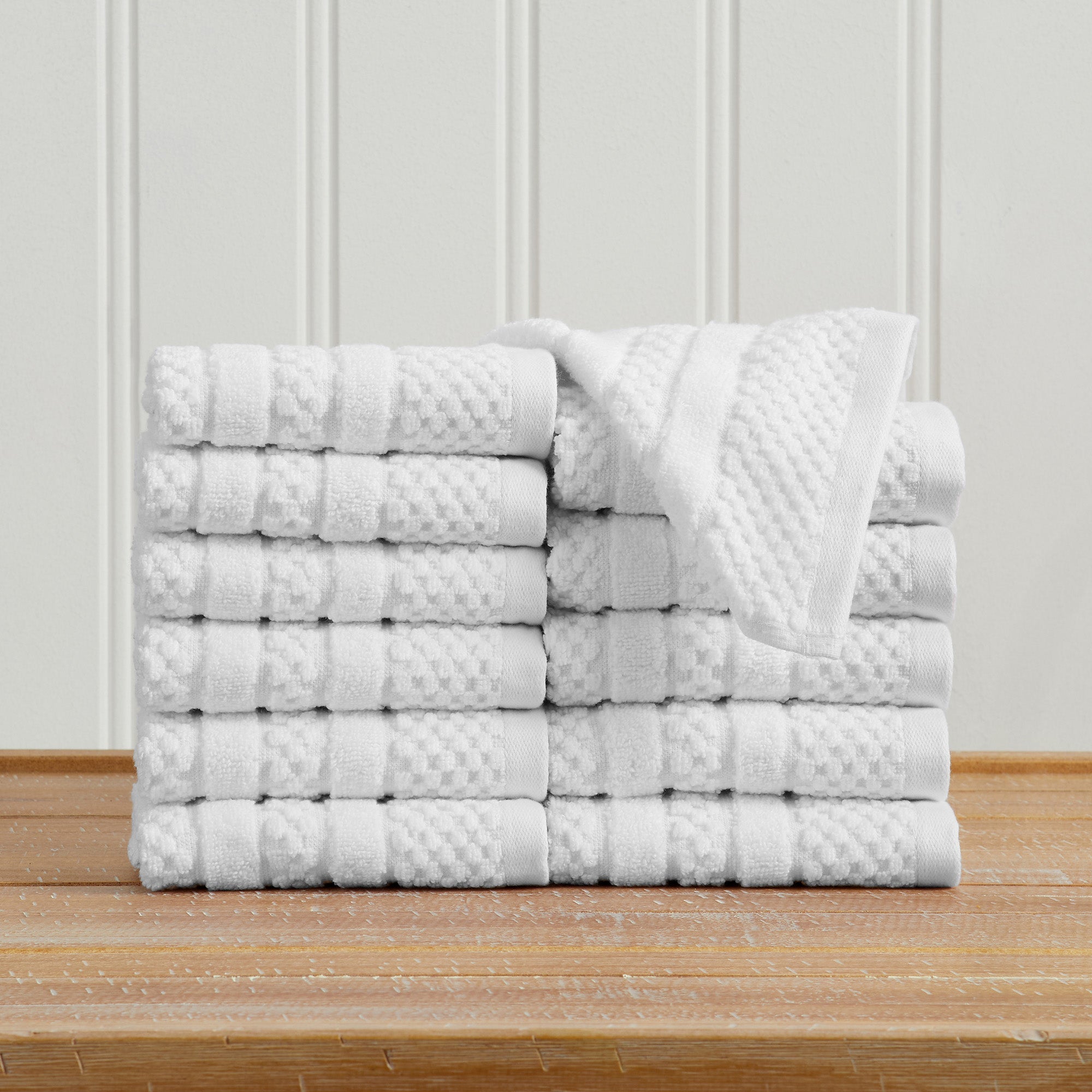Checkered Jacquard Bath Towel Set - Giuliana Collection