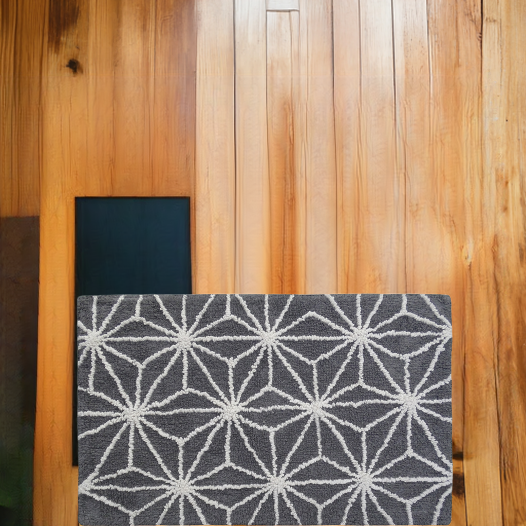 Geometric Pattern in Grey & Ivory