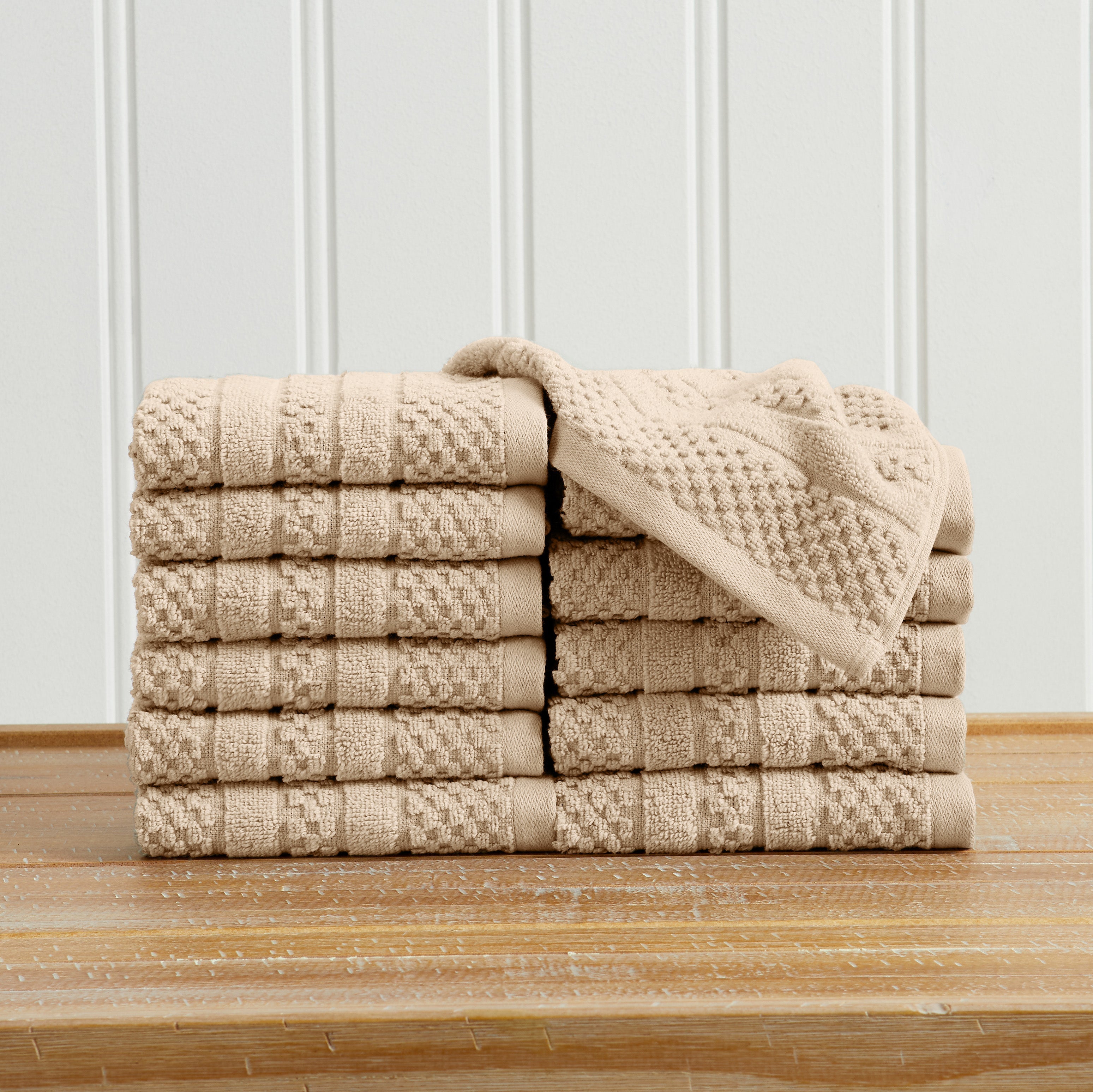 Checkered Jacquard Bath Towel Set - Giuliana Collection