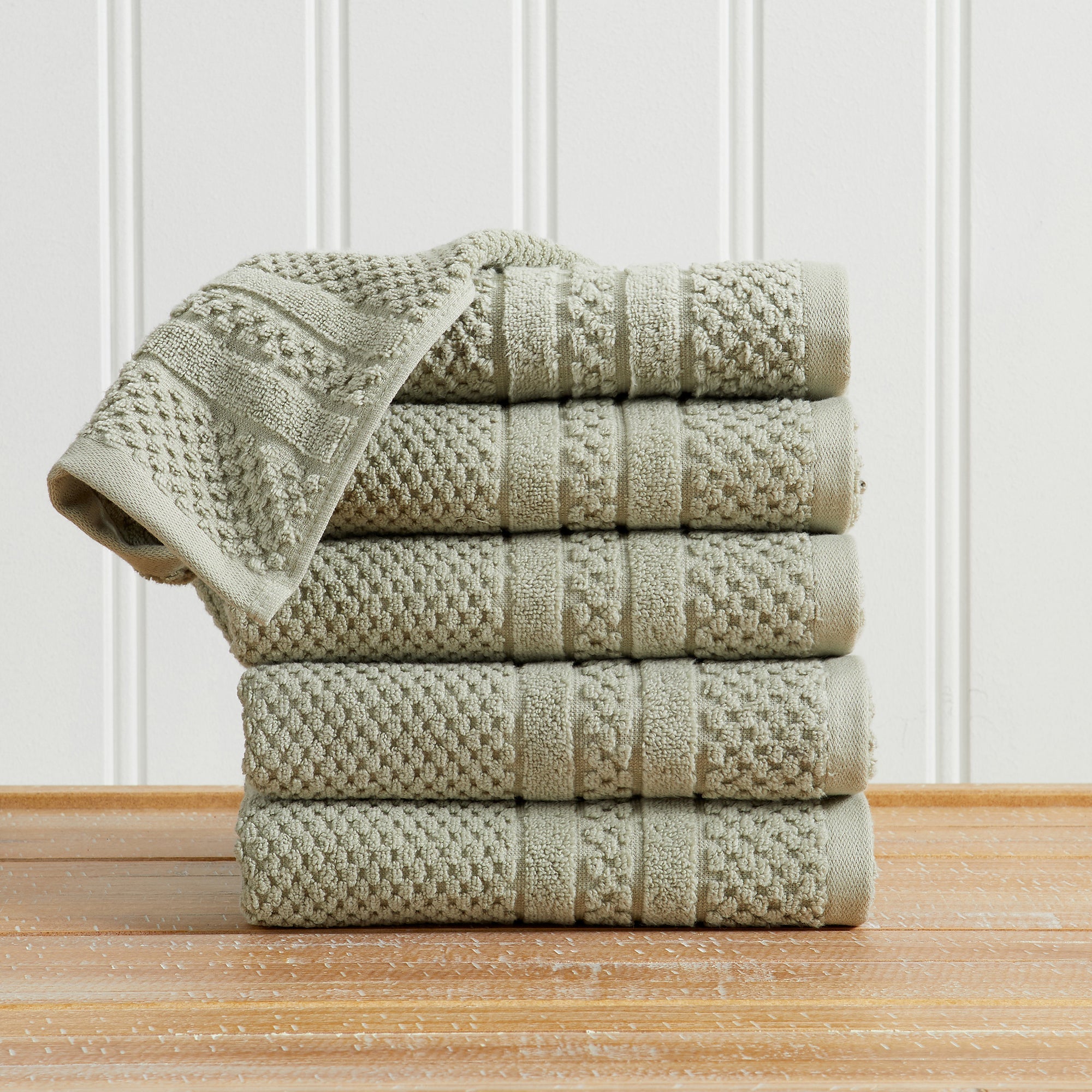 Checkered Jacquard Bath Towel Set - Giuliana Collection